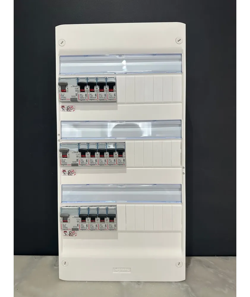Tableau électrique 3 rangée assemblé par Elec discount avec composant Legrand : 2ID631ID40