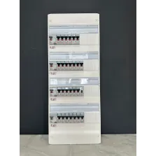 Tableau électrique 4 rangée assemblé par Elec discount avec composant Legrand : 4ID63