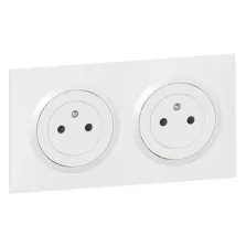 BLOC PRISE DOUBLE DOOXIE AVEC PLAQUE FINITION BLANC